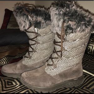 Skechers Performance Glacial winter boots